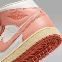 Nike Air Jordan 1 Mid жіноча Кросівки колір білий