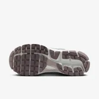Nike Zoom Vomero 5 женская Кроссовки цвет серый