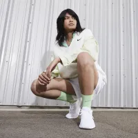 Nike Tanjun EasyOn жіноча Кросівки колір білий