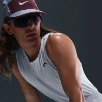 Nike Solar Chase мужские Dri-FIT ADV Running Tank Top цвет серый