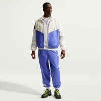 Nike Windrunner мужские Graphic Woven Куртка цвет белый