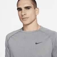 Nike Ready чоловічі Dri-FIT Short-Sleeve Fitness Top колір сірий