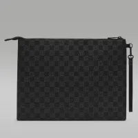 Nike Jordan Monogram Pouch (0.98L) колір чорний