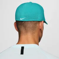 Nike Dri-FIT ADV Rise Structuцвет красный SwooshFlex Cap цвет зеленый