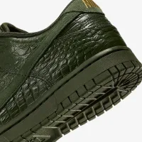 Nike Dunk Low жіноча Кросівки колір зелений