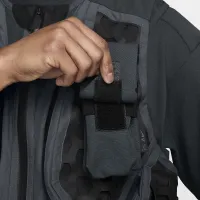 Nike ISPA Mille Vest цвет серый