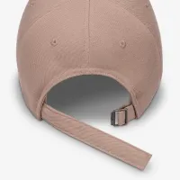 Nike Club Unstructuколір червоний Cap колір коричневий