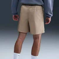 Nike Club чоловічі Flow шорти колір коричневий