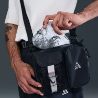 Nike ACG 