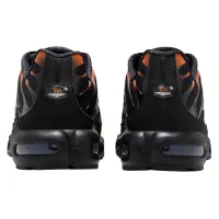 Кросівки Чоловічі NIKE AIR MAX PLUS (FN6949 400)
