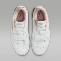 Nike Air Jordan Legacy 312 Low жіноча Кросівки колір білий