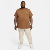 Nike Sportswear Club чоловічі футболка колір коричневий