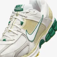Nike Zoom Vomero 5 чоловічі Кросівки колір білий