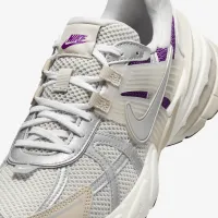 Nike V2K Run Premium женская Кроссовки цвет серый