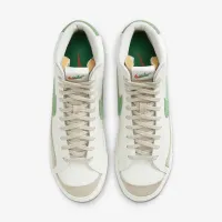 Nike Blazer Mid '77 Vintage чоловічі Кросівки колір білий