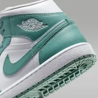 Nike Air Jordan 1 Mid женская Кроссовки цвет белый