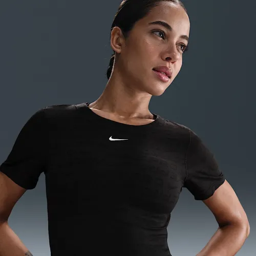 Nike Pro женская Dri-FIT Short-Sleeve Cropped Jacquard Top цвет черный