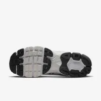 Nike Air Max Moto 2K мужские Кроссовки цвет белый