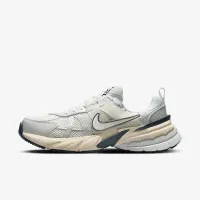 Nike V2K Run жіноча Кросівки колір сірий
