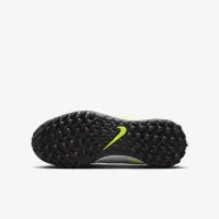Nike Jr. Phantom GX 2 Academy Little/Big дитячі TF Soccer Кросівки колір сірий