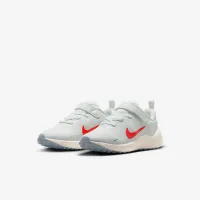Nike Revolution 7 Little дитячі Кросівки колір білий