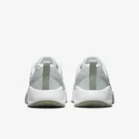 Nike MC Trainer 3 жіноча для тренування Кросівки колір сірий