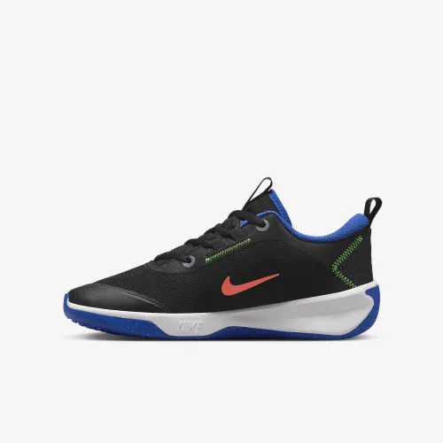 Nike Omni Multi-Court Big детские Indoor Court Кроссовки цвет черный