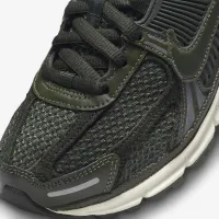 Nike Zoom Vomero 5 жіноча Кросівки колір зелений