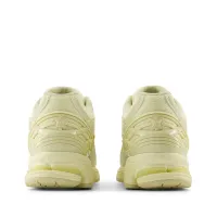 Кросівки New Balance M1906NK - Бежевий