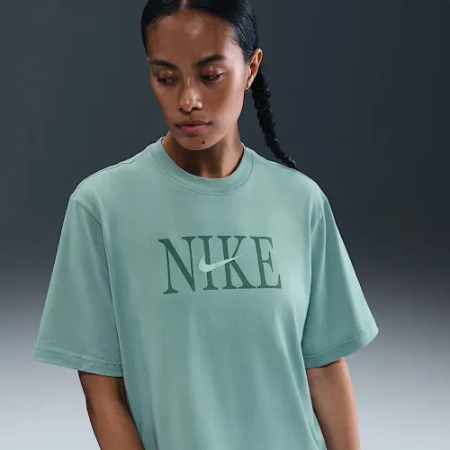 Nike Sportswear Essential жіноча Boxy футболка колір зелений