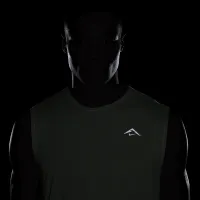 Nike Solar Chase мужские Dri-FIT Sleeveless Running Top цвет зеленый