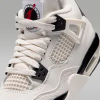 Nike Air Jordan 4 Retro 