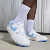 Nike Gamma Force жіноча Кросівки колір білий