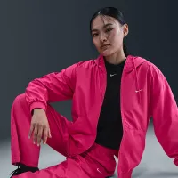 Nike Sportswear Classic Wovens жіноча Loose UV Hooded Куртка Pink