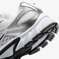 Nike V5 RNR жіноча Кросівки колір білий