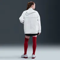 Nike Sportswear женская оверсайз Graphic Cargo Куртка цвет белый