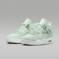Nike Air Jordan 4 Retro 