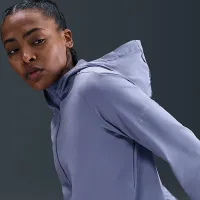 Nike Swift женская Repel Packable Running Куртка синий