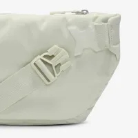 Nike Elemental Premium Fanny Pack (8L) колір зелений