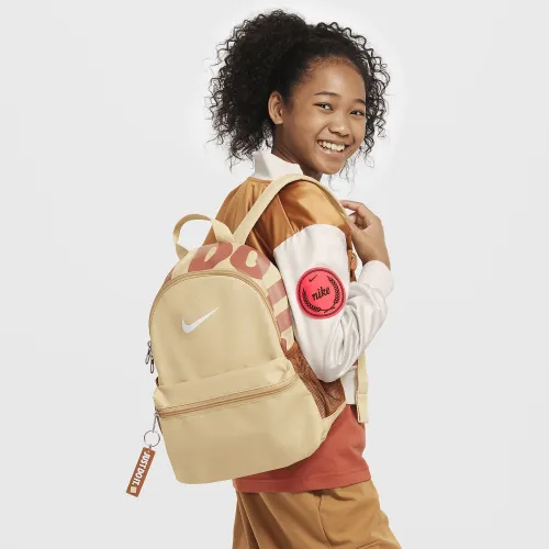 Nike Brasilia JDI детские Mini рюкзак (11L) цвет коричневый