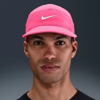 Nike Dri-FIT Fly Unstructuцвет красный Swoosh Cap Pink