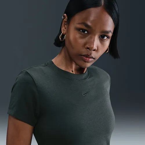 Nike Sportswear Chill Knit жіноча Cropped футболка колір зелений
