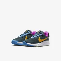 Nike Star Runner 4 Little дитячі Кросівки колір зелений