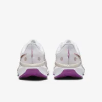 Nike Vomero 17 жіноча Road Running Кросівки (Extra Wide) колір фіолетовий