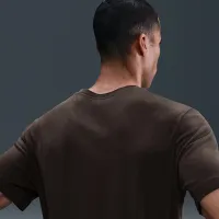 Nike мужские Dri-FIT тренировочные футболка цвет коричневый