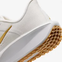 Nike Quest 6 жіноча Road Running Кросівки колір сірий