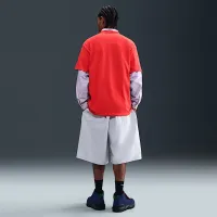 Nike Sportswear Premium Essentials чоловічі футболка колір червоний