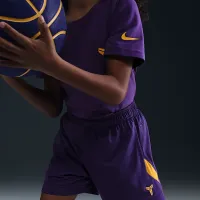 Nike Kobe Big детские Dri-FIT шорты цвет фиолетовый