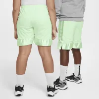 Nike Dri-FIT Elite 23 Big дитячі (для хлопчиків) баскетбольні шорти (Extended Size) колір зелений