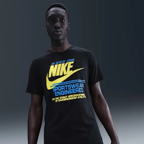 Nike Sportswear чоловічі футболка колір чорний
